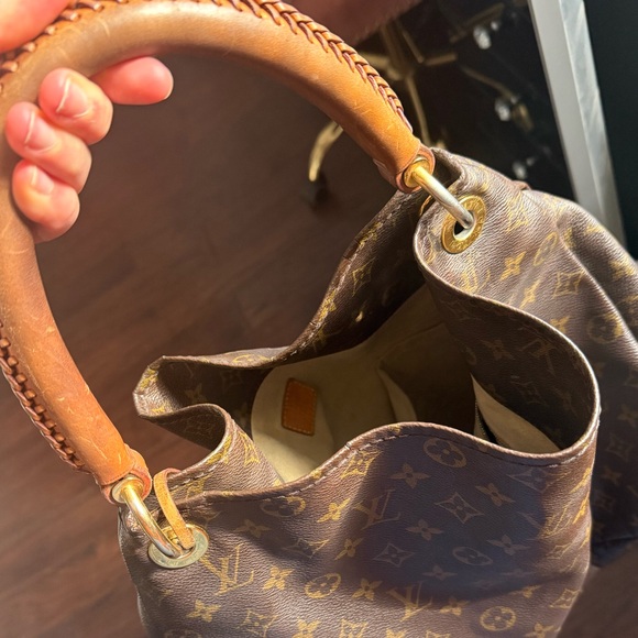 Louis Vuitton Brown Monogram Shoulder Bag AUTHENTIC ‼️‼️ - Picture 10 of 16
